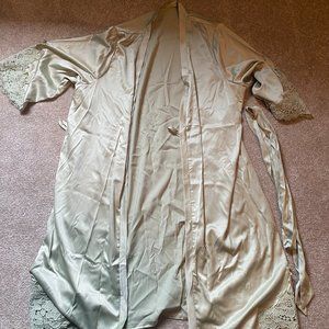 Green robe